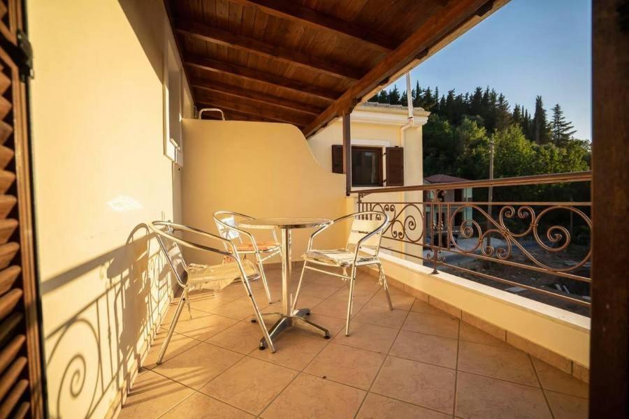 Villa Karolina Tsogkas Sívota Exteriör bild